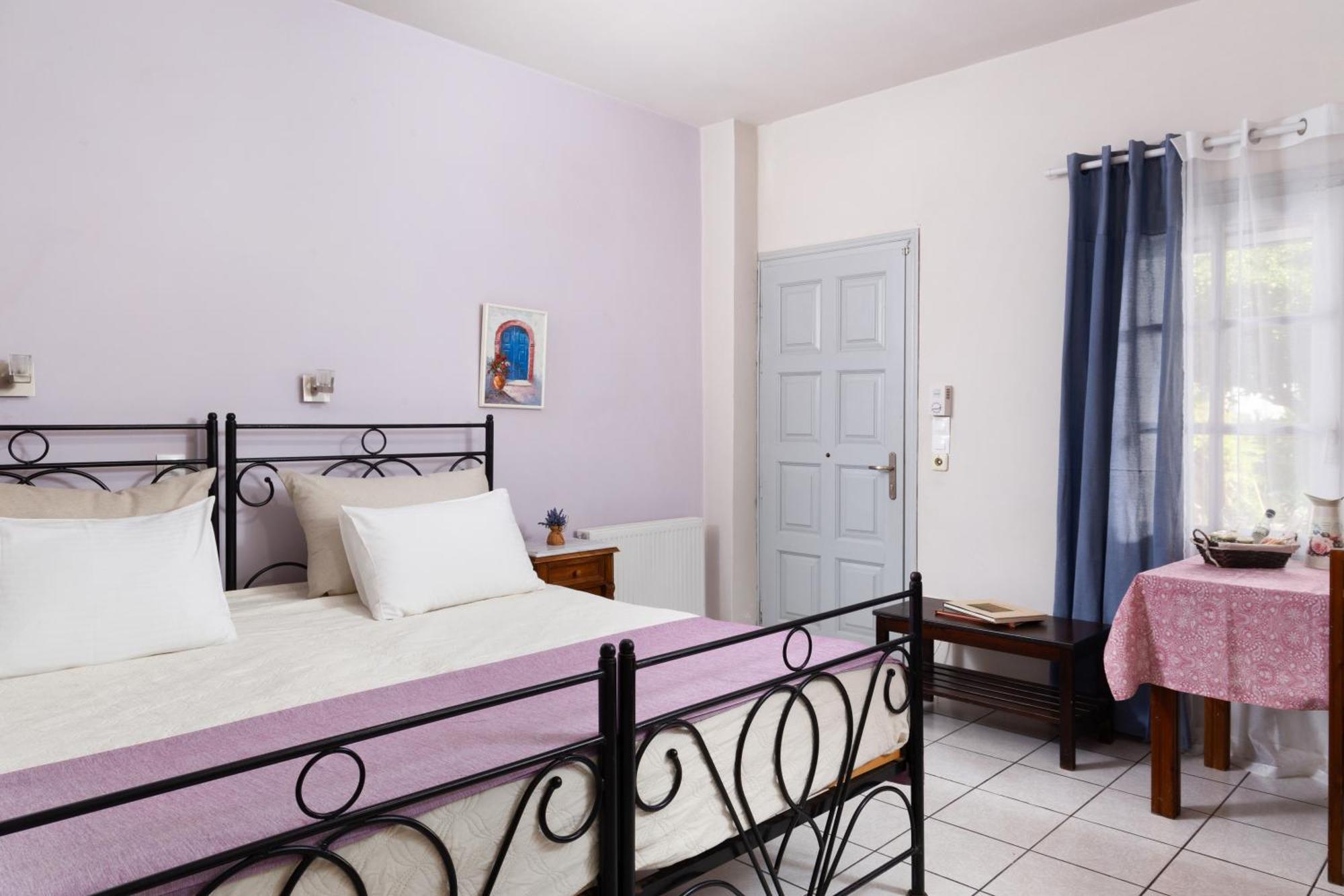 Villa Arni Andros - Βίλα Αρνη Mpatsi Kamer foto