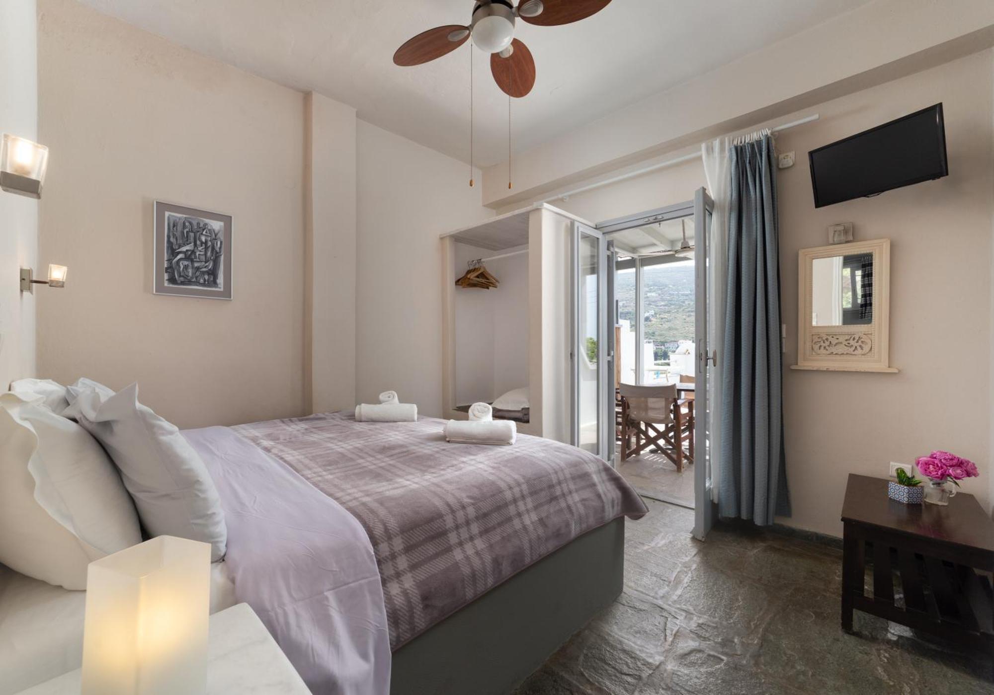 Villa Arni Andros - Βίλα Αρνη Mpatsi Buitenkant foto